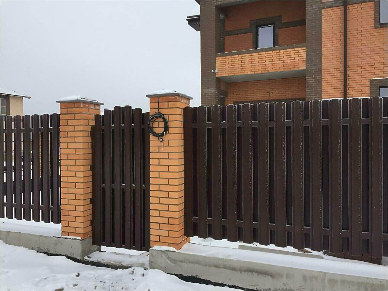 Забор из штакетника 95м фото2 в Киржаче