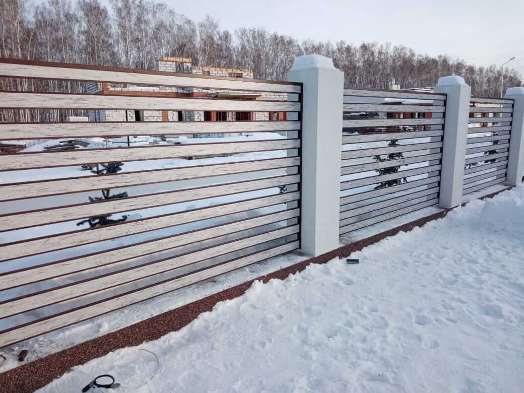 забор-ранчо из металлопланкена 130м каштан красный + беленый дуб фото4 в Киржаче