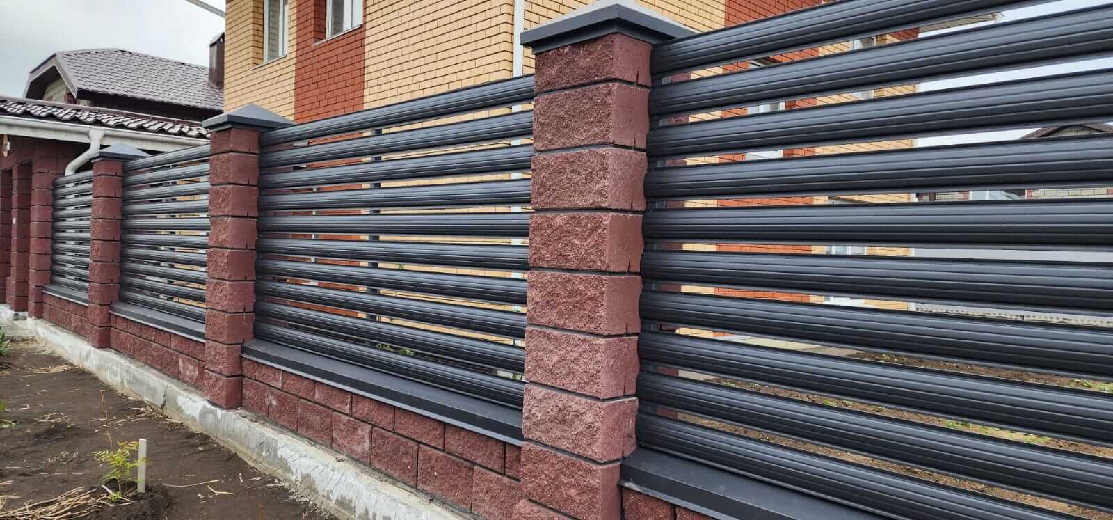 Забор-ранчо из штакетника 21м RAL7024/7024 Серый Графит МАТТЕ двусторонний в Киржаче