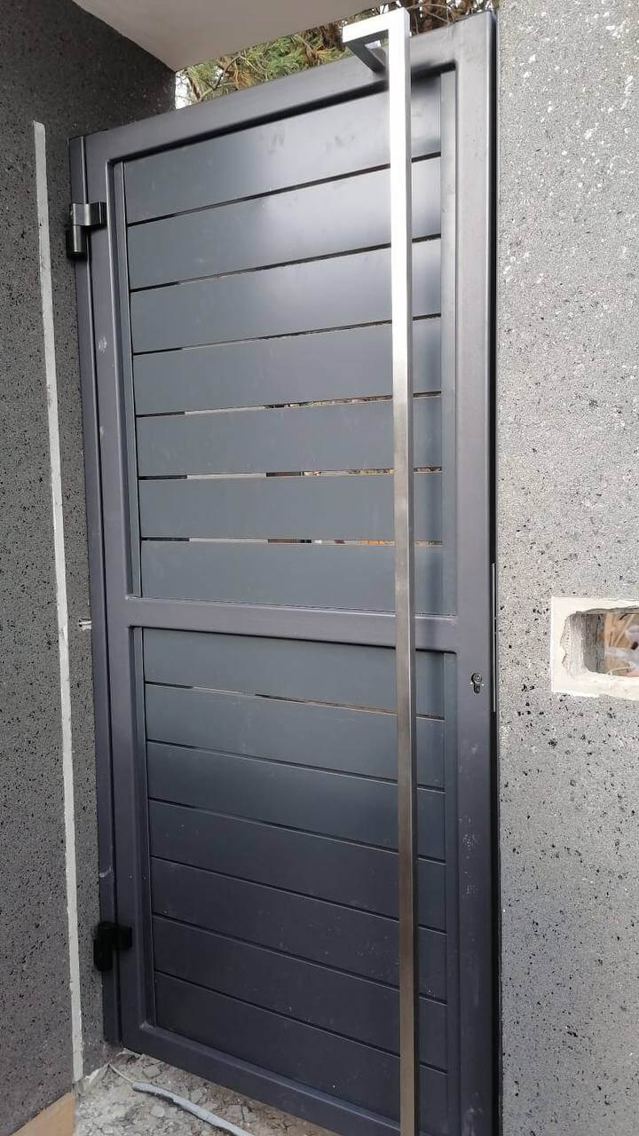 Забор-ранчо из металлопланкена 36м RAL7024 Серый Графит фото 5 в Киржаче
