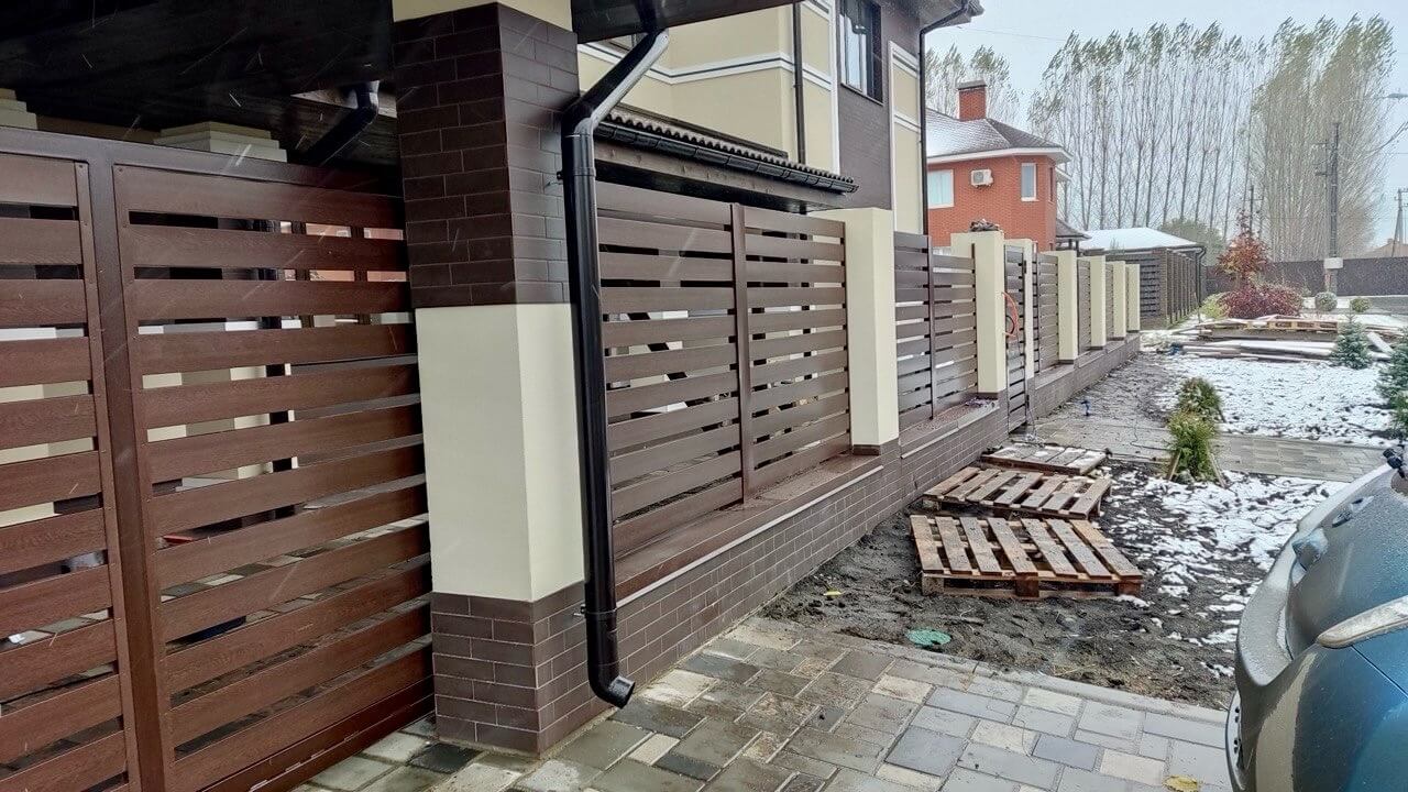 Забор-ранчо из металлопланкена 26м Мореный Дуб Printech фото 2 в Киржаче