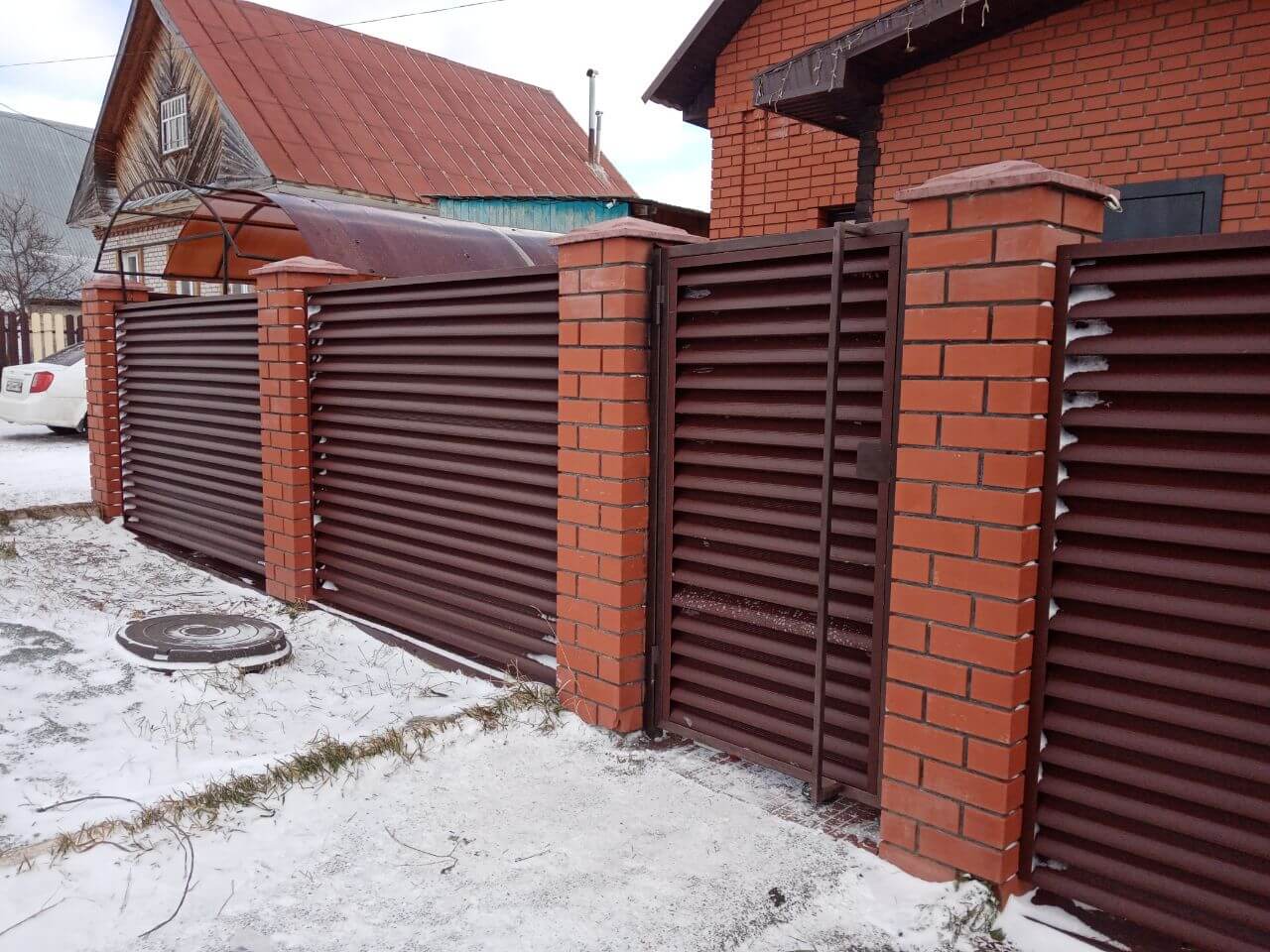 Забор из ламелей еврожалюзи 12м RAL8017/8017 Шоколад двусторонний МАТТЕ фото 2 в Киржаче