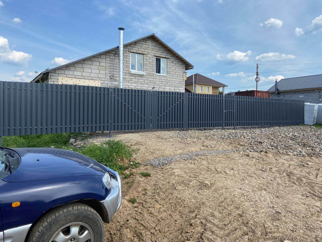 Забор из евроштакетника 16м RAL7024 Серый Графит фото 5 в Киржаче