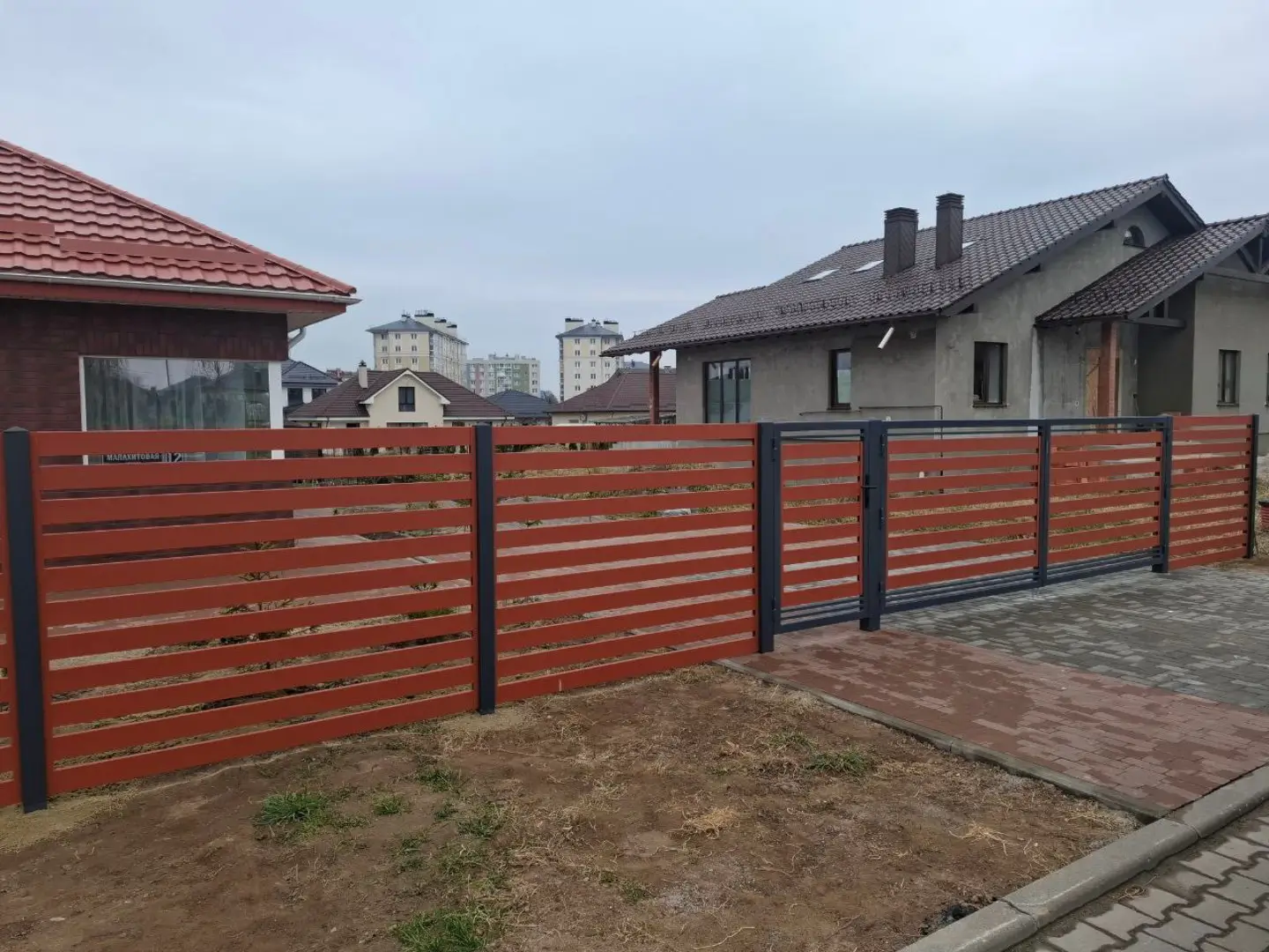 Забор-ранчо из металлопланкена 18м RAL8004 Терракотовый в Киржаче